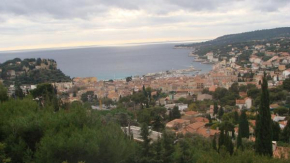  Appartement Cassis vue mer d'exception  Касси